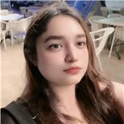 Hello I’m Ayesha . I have the certificate of professor de ingles and I teach the like friendly